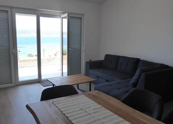 In With Sea View, Balcony, Air Conditioning, Wifi 4973-1 * Crikvenica