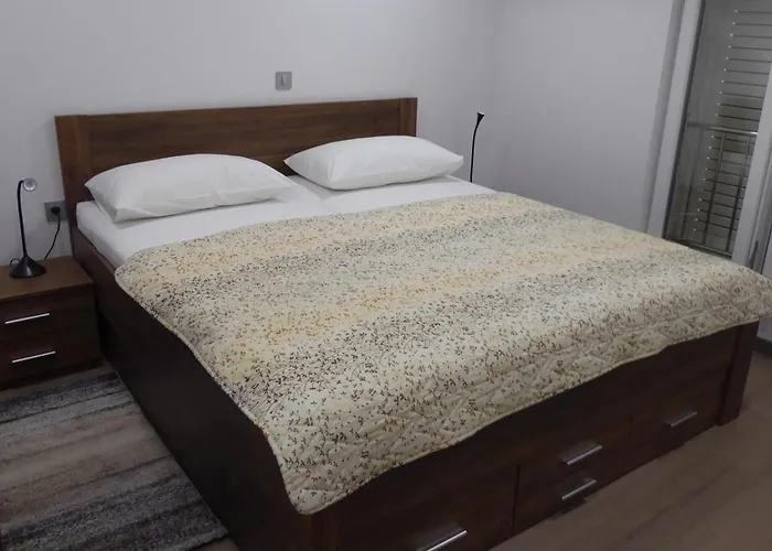 In With Sea View, Balcony, Air Conditioning, Wifi 4973-1 *