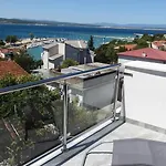 Appartamento In With Sea View, Balcony, Air Conditioning, Wifi 4973-1 *