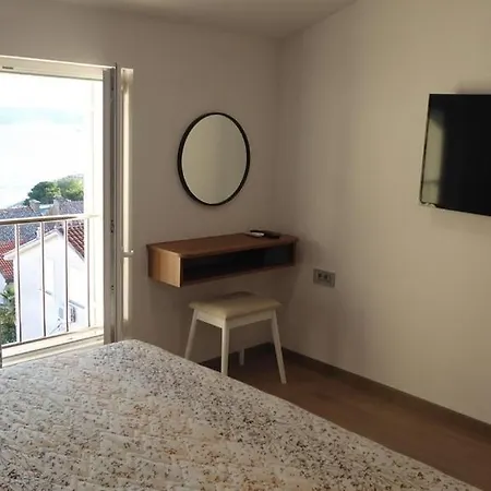 Apartment In With Sea View, Balcony, Air Conditioning, Wifi 4973-1 Crikvenica