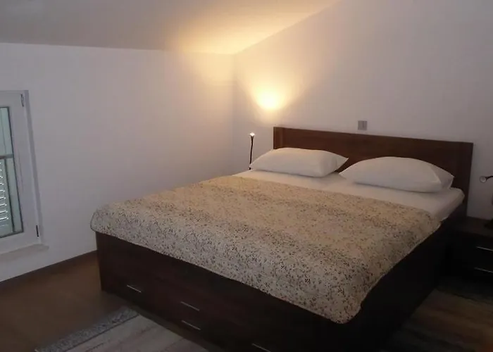 In With Sea View, Balcony, Air Conditioning, Wifi 4973-1 Crikvenica